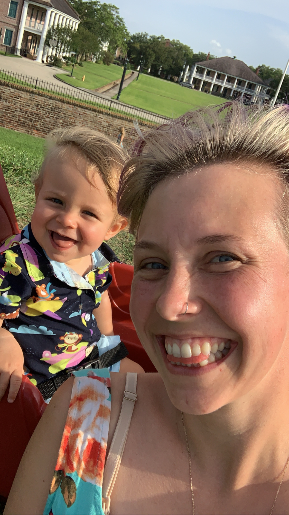 4DFE46A4-FF50-4D85-AE8B-3AB3553CCD67